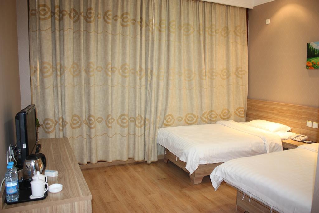 Qingdao Hongyun Jiahe Business Hotel Exterior photo
