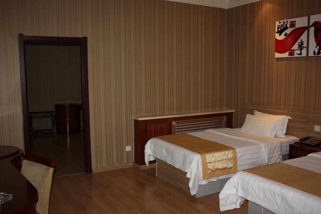 Qingdao Hongyun Jiahe Business Hotel Exterior photo